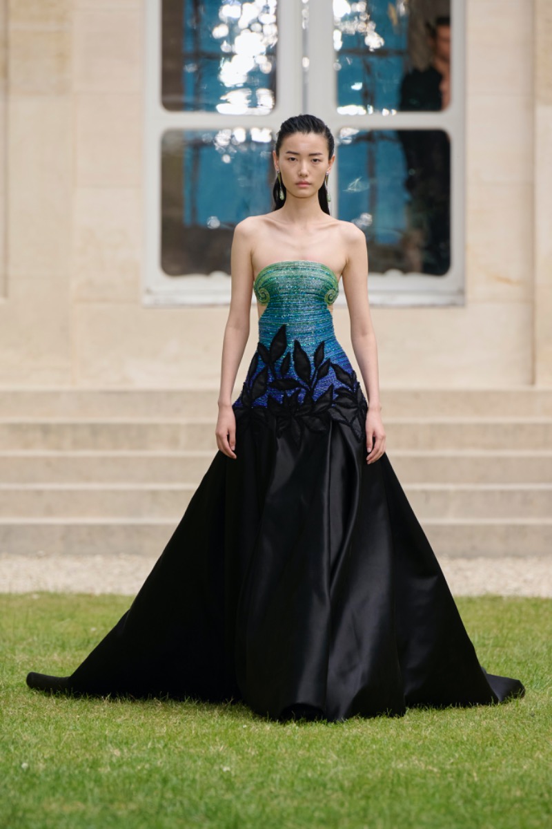 Georges Hobeika Haute Couture Automne Hiver 24-25